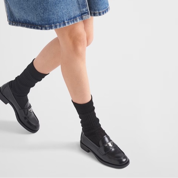 Prada Unlined Brushed Leather Loafer 38 - Picture 2 of 7